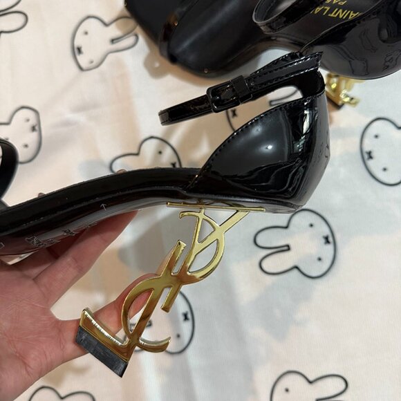 Saint Laurent Patent Leather Buckle Black Signature Pumps - Picture 4 of 5